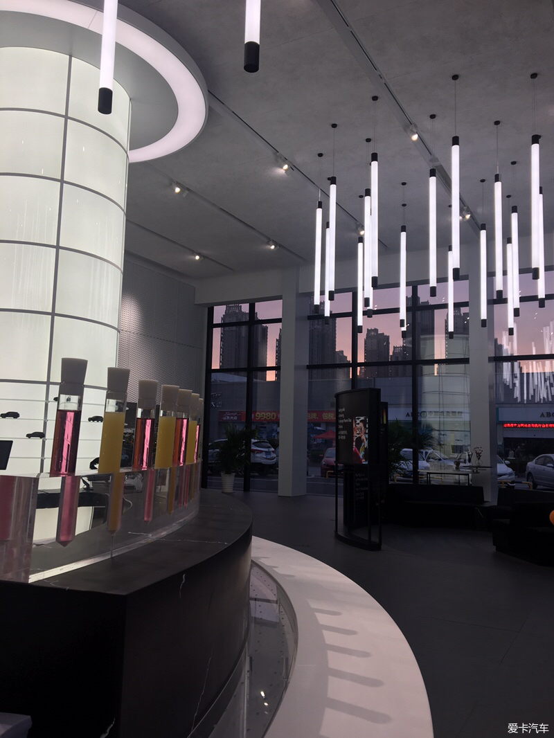 领克展厅真漂亮