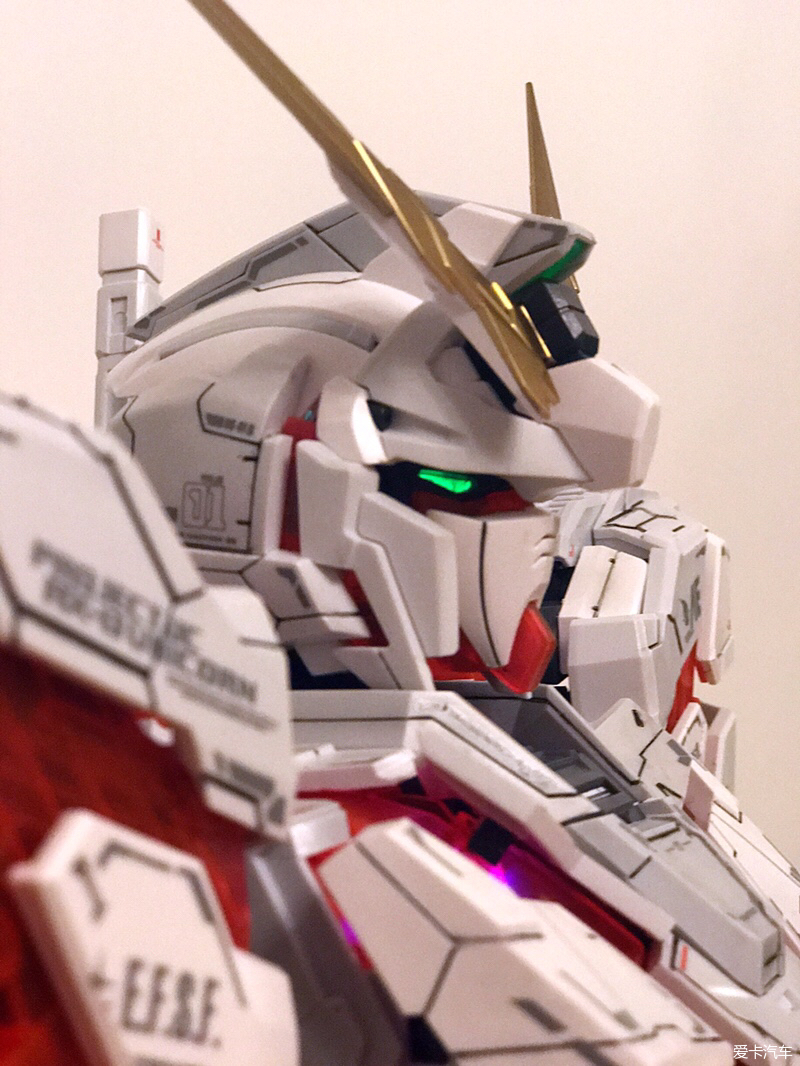 亿辉135独角兽ntd胸像