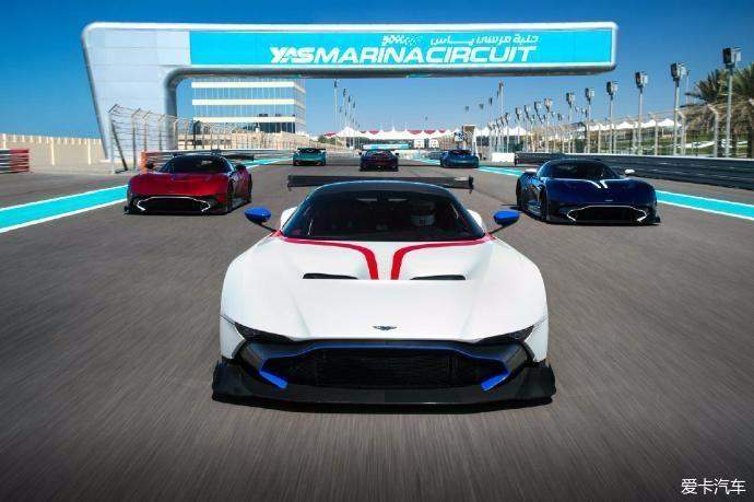 大家來侃車#火神賽道秀場, 阿斯頓馬丁vulcans at the yas marina