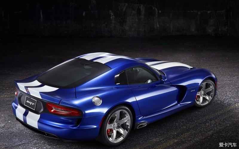 大家来侃车#viper系列虽拥有强悍的性能表现,但其内饰设计遭到不少车