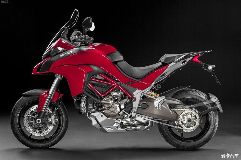 两轮猛兽#川崎ninja zx-10r这款机车是zx-9r的继承者.