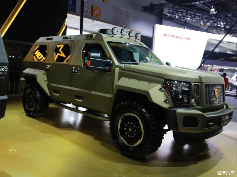 亚洲市场设计2017款基于福特f550底盘开发同系列车型为犀牛gxrhinogx