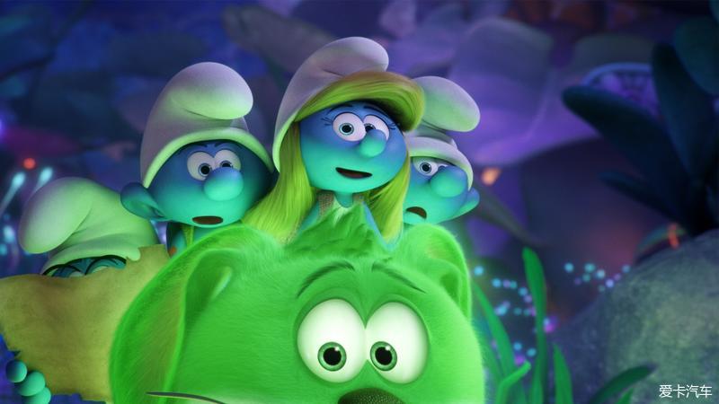 蓝精灵寻找神秘村是由美国哥伦比亚电影公司出品的动画