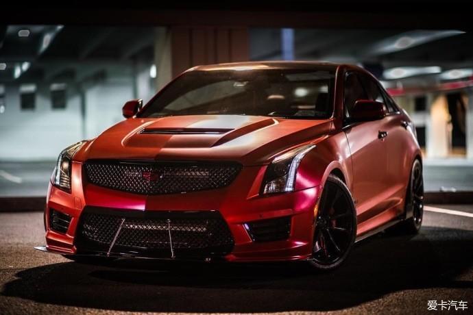 凯迪拉克钻石切割最早的设计源于一款叫evoq 的概念车,设计出自前 gm