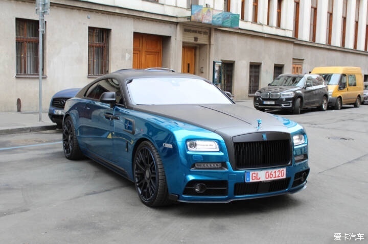 黑顶绅士罗尔斯罗伊斯个性双r劳斯莱斯