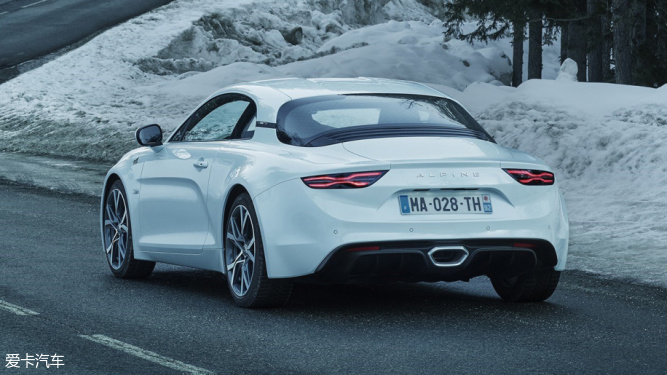 雷诺家alpine小跑车看看就好暂不在欧洲以外市场销售