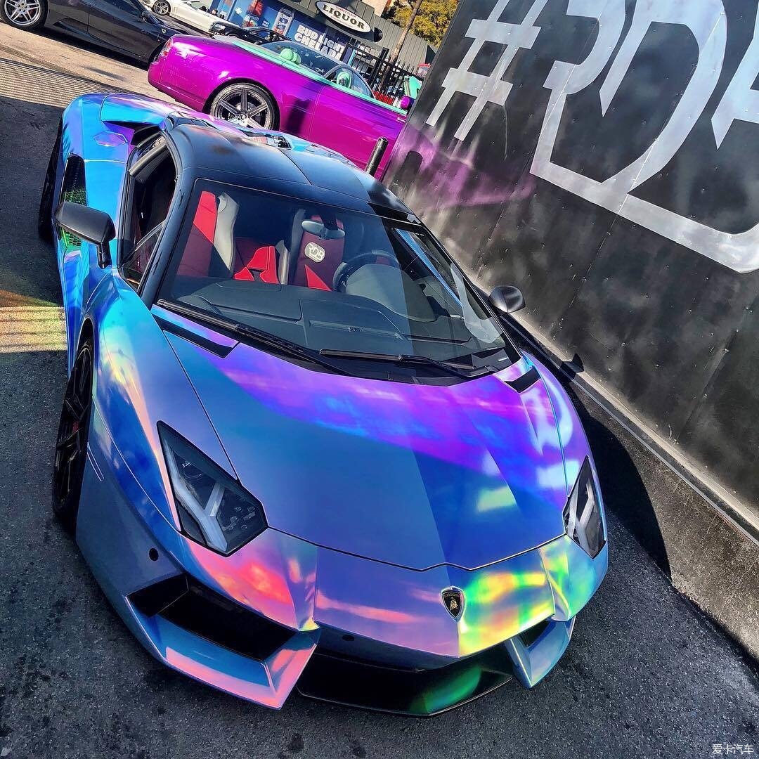 炸裂视觉耀眼幻彩兰博基尼最帅变色牛