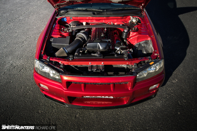 罕见的四门skylinegtter34