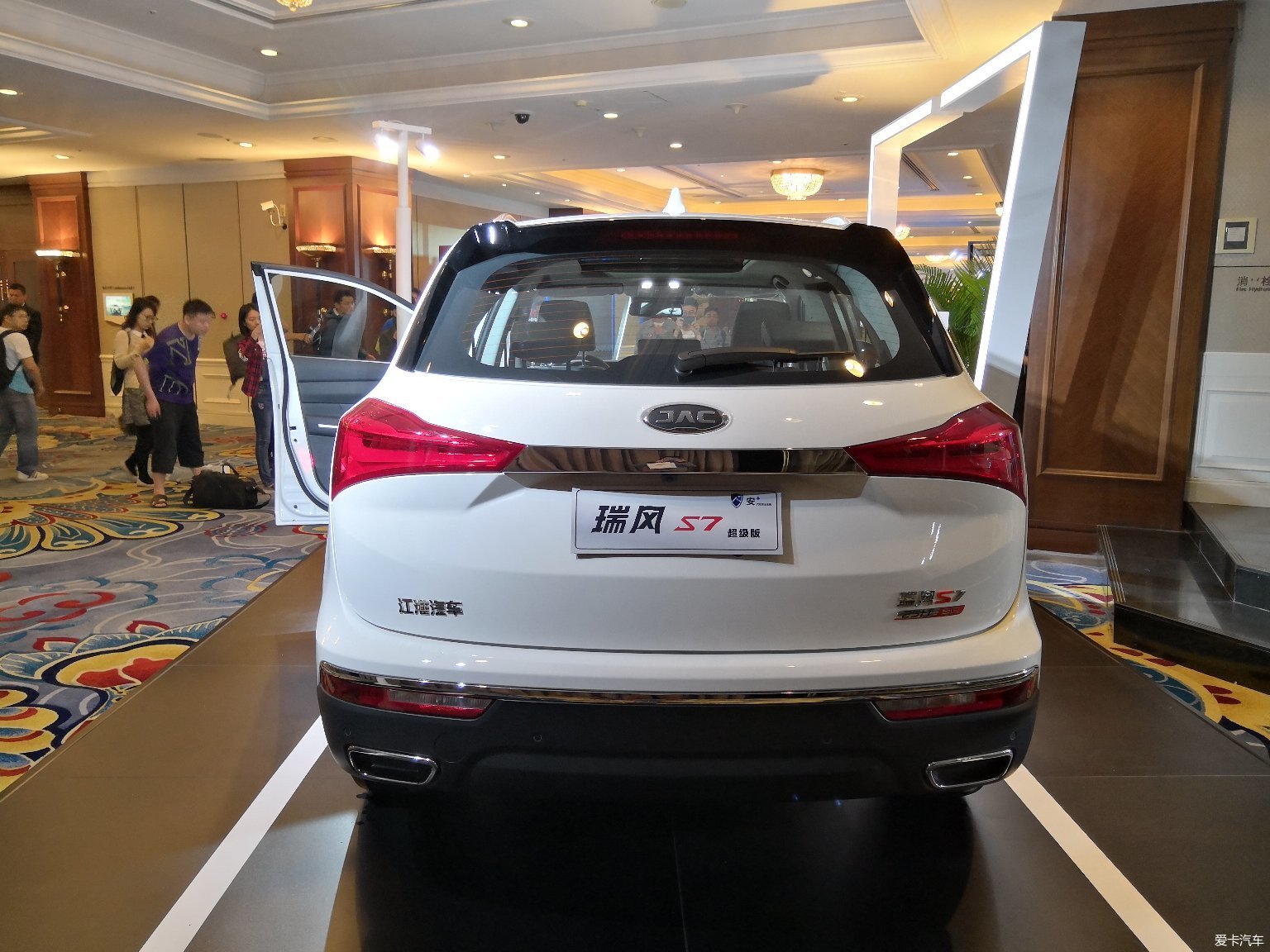 98万元-12.98万元,江淮瑞风s7超级版正式上市.