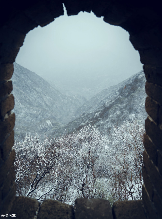 带你去看长城孤雪