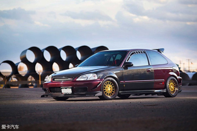 碳纤紫侠本田思域ek改装