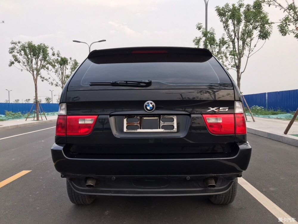 宝马x5e53