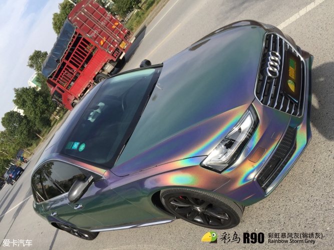 奥迪a4彩鸟彩虹暴风灰汽车改色贴膜