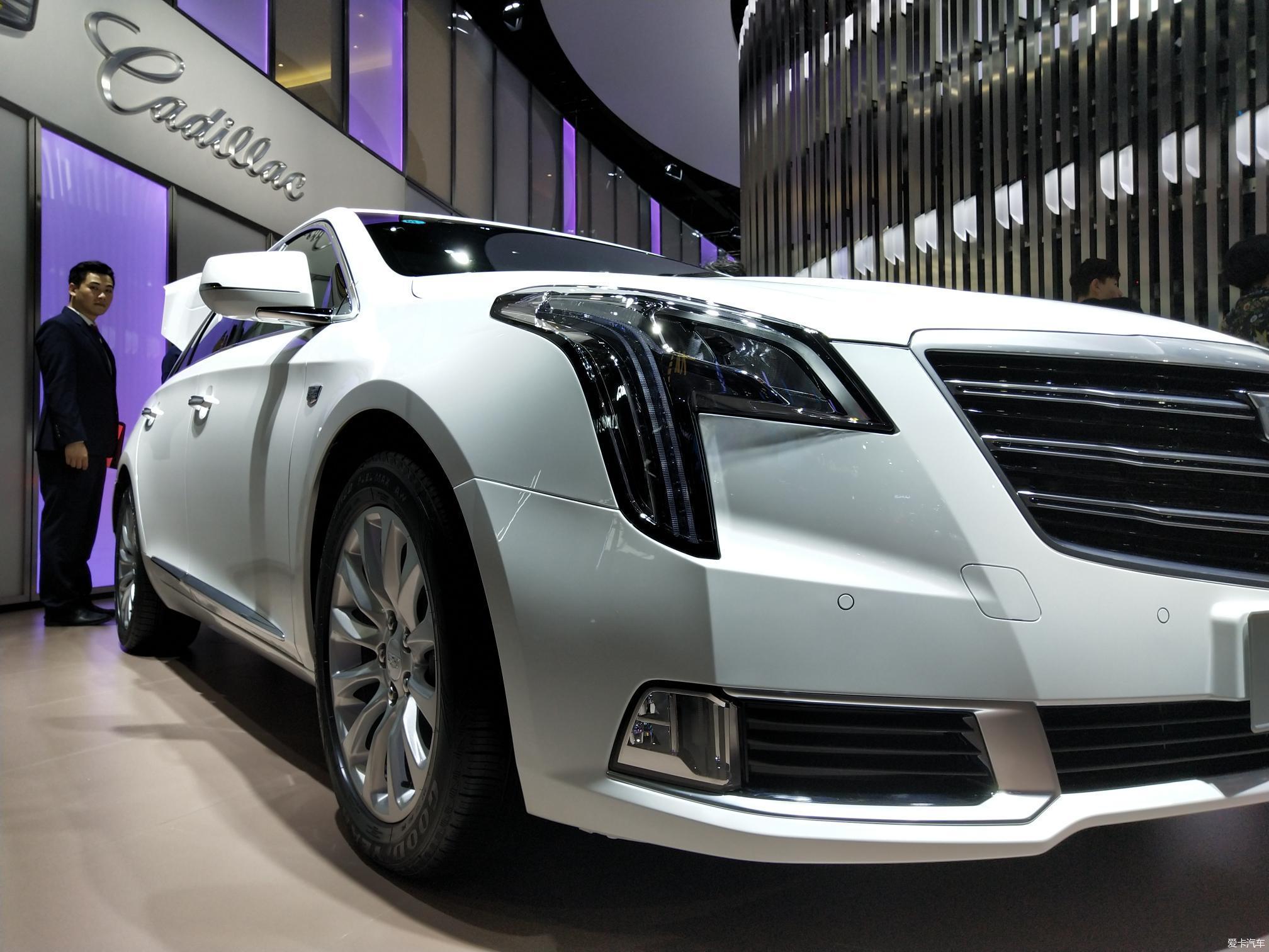 广州车展围观凯迪拉克xts