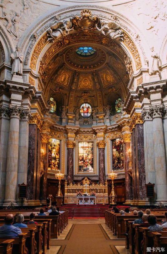 柏林大教堂丨巴洛克式与文艺复兴式建筑风格