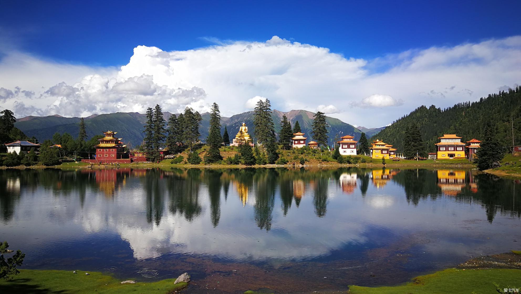 措卡湖位于雅砻江畔的高山上，海拔3800米|卡湖|九天瑶池|雅砻江_新浪新闻