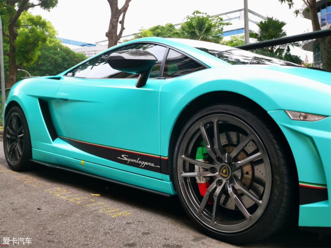 撩妹的最佳颜色 蒂芙尼蓝兰博基尼-爱卡汽车网论坛